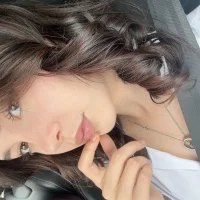 Cuteshyboo